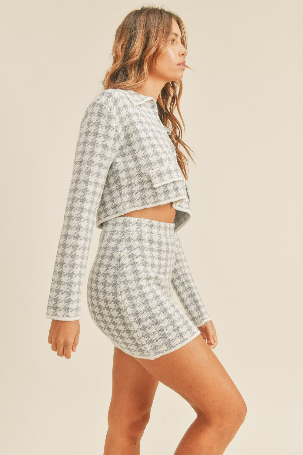 MABLE Houndstooth Cropped Knit Cardigan and Mini Skirt Set-Very Besty
