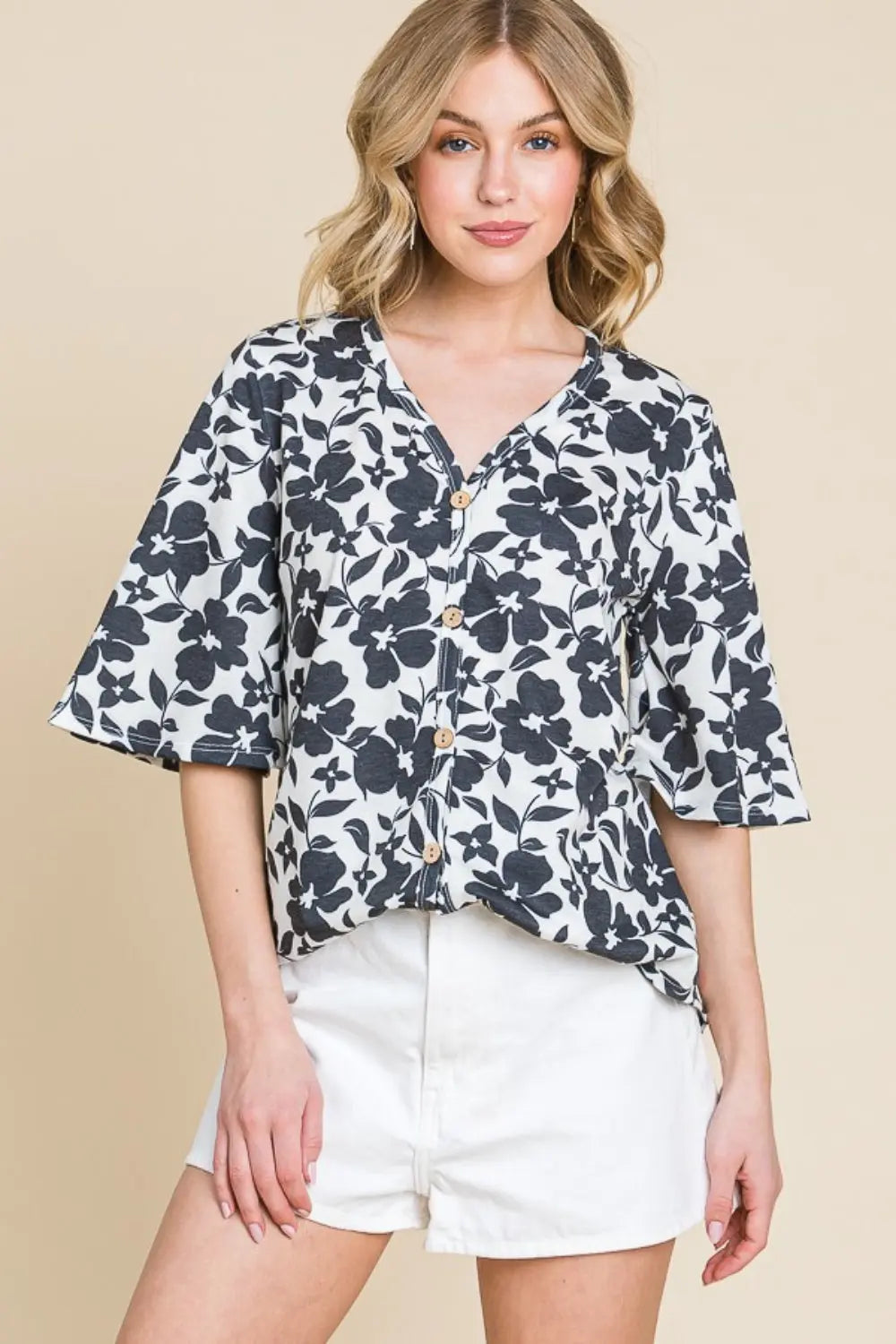 BOMBOM Floral Decorative Button V-Neck Top-Very Besty