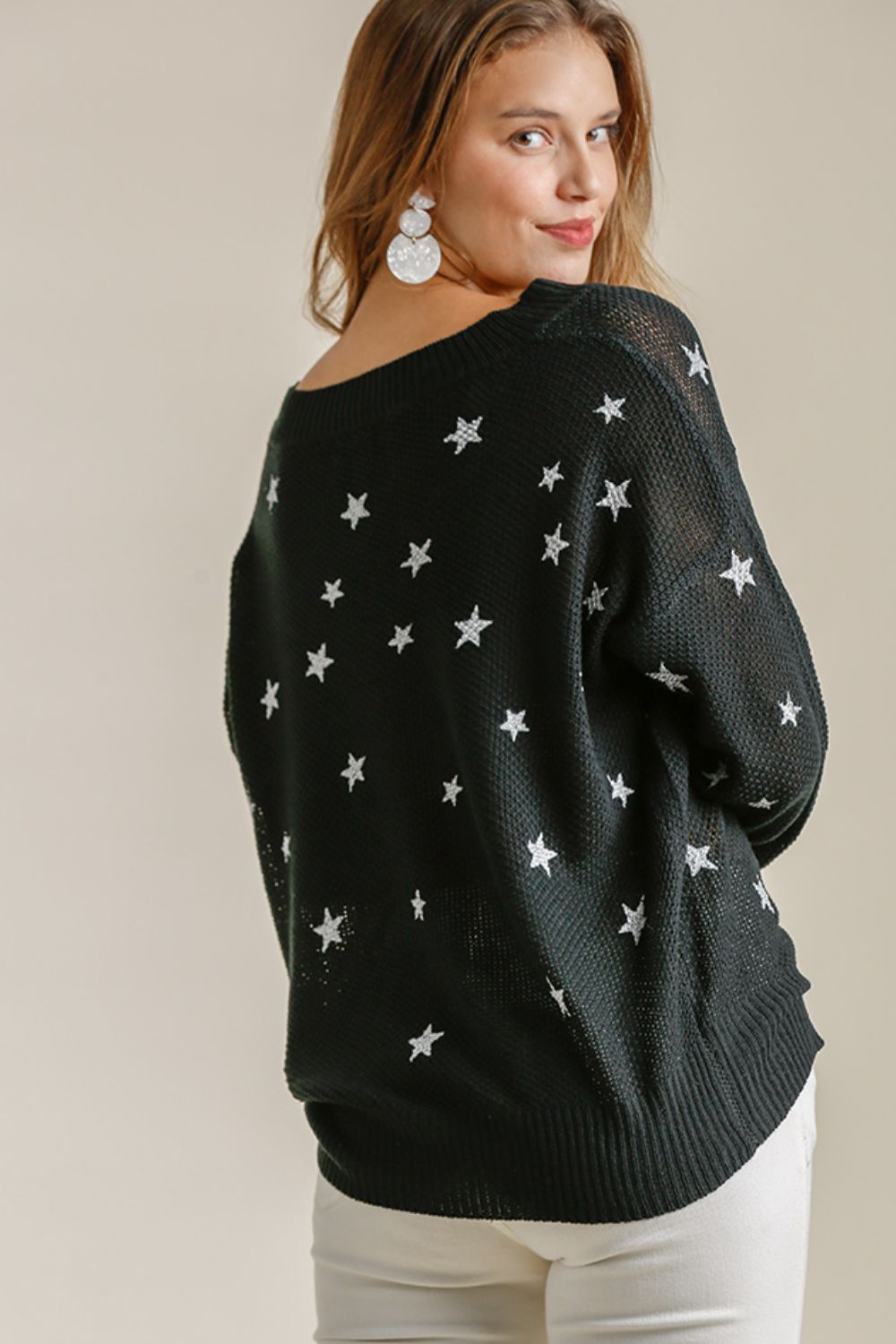 Umgee Full Size Star V-Neck Long Sleeve Sweater Plus Size-Very Besty