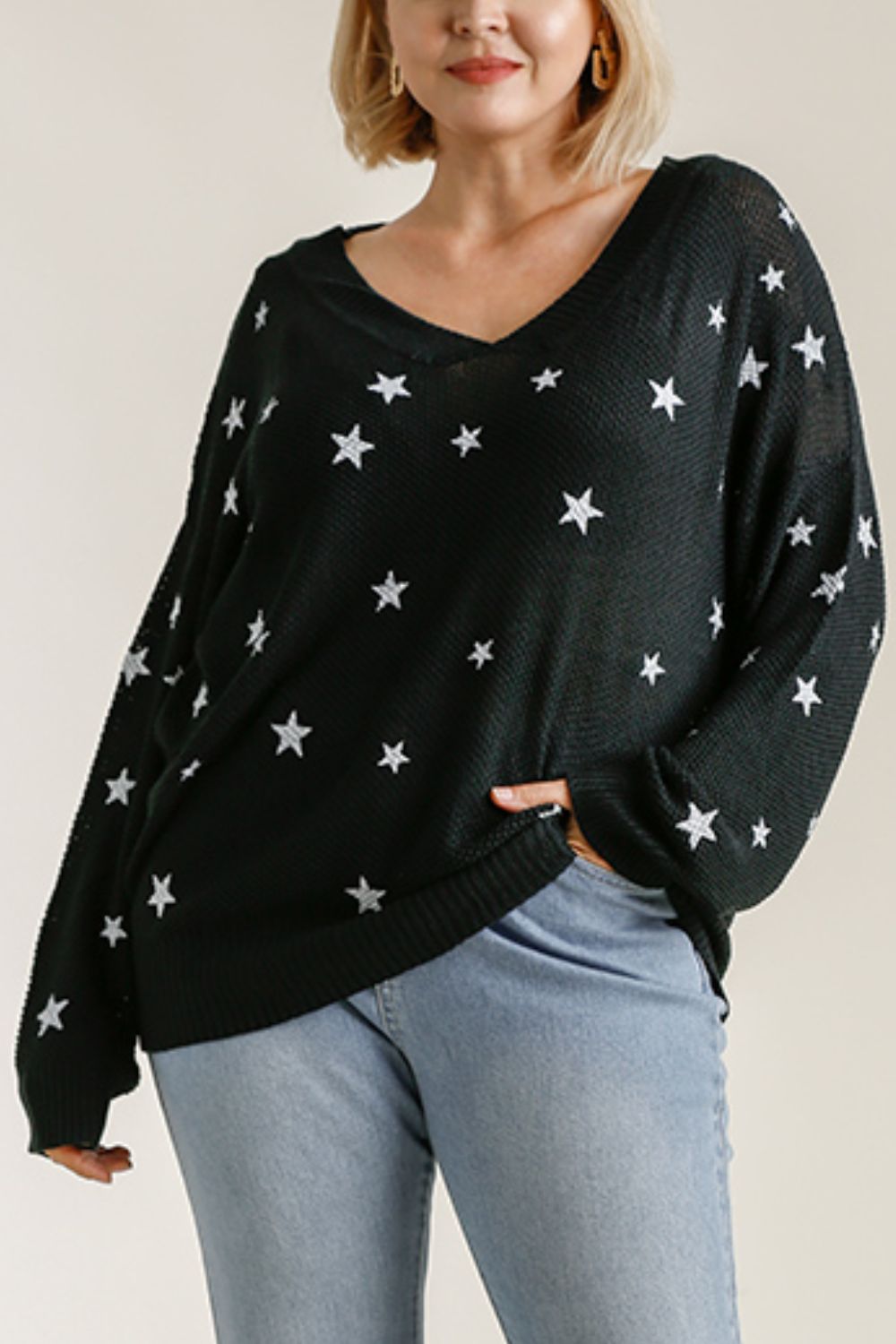 Umgee Full Size Star V-Neck Long Sleeve Sweater Plus Size-Very Besty