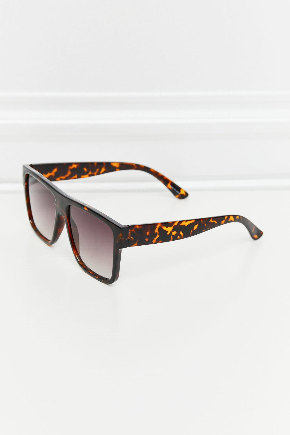 Tortoiseshell Square Full Rim Sunglasses-Very Besty