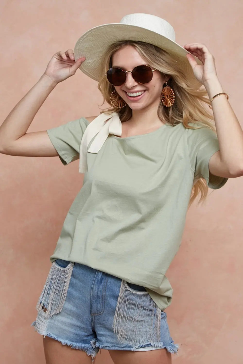 BiBi Tied Ribbon One Shoulder Short Sleeve T-Shirt-Very Besty