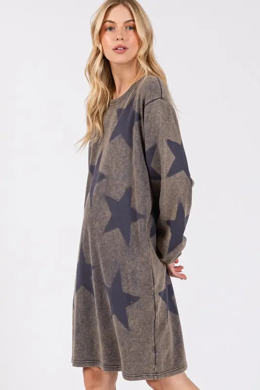 SAGE + FIG Washed Star Print Round Neck Dress-Very Besty