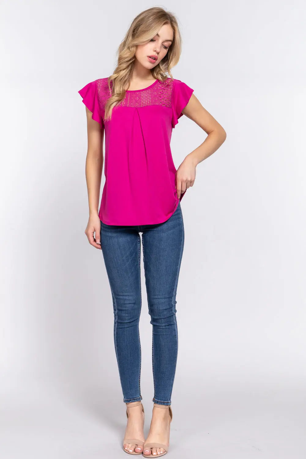 ACTIVE BASIC Ruffle Short Sleeve Lace Detail Knit Top-Very Besty