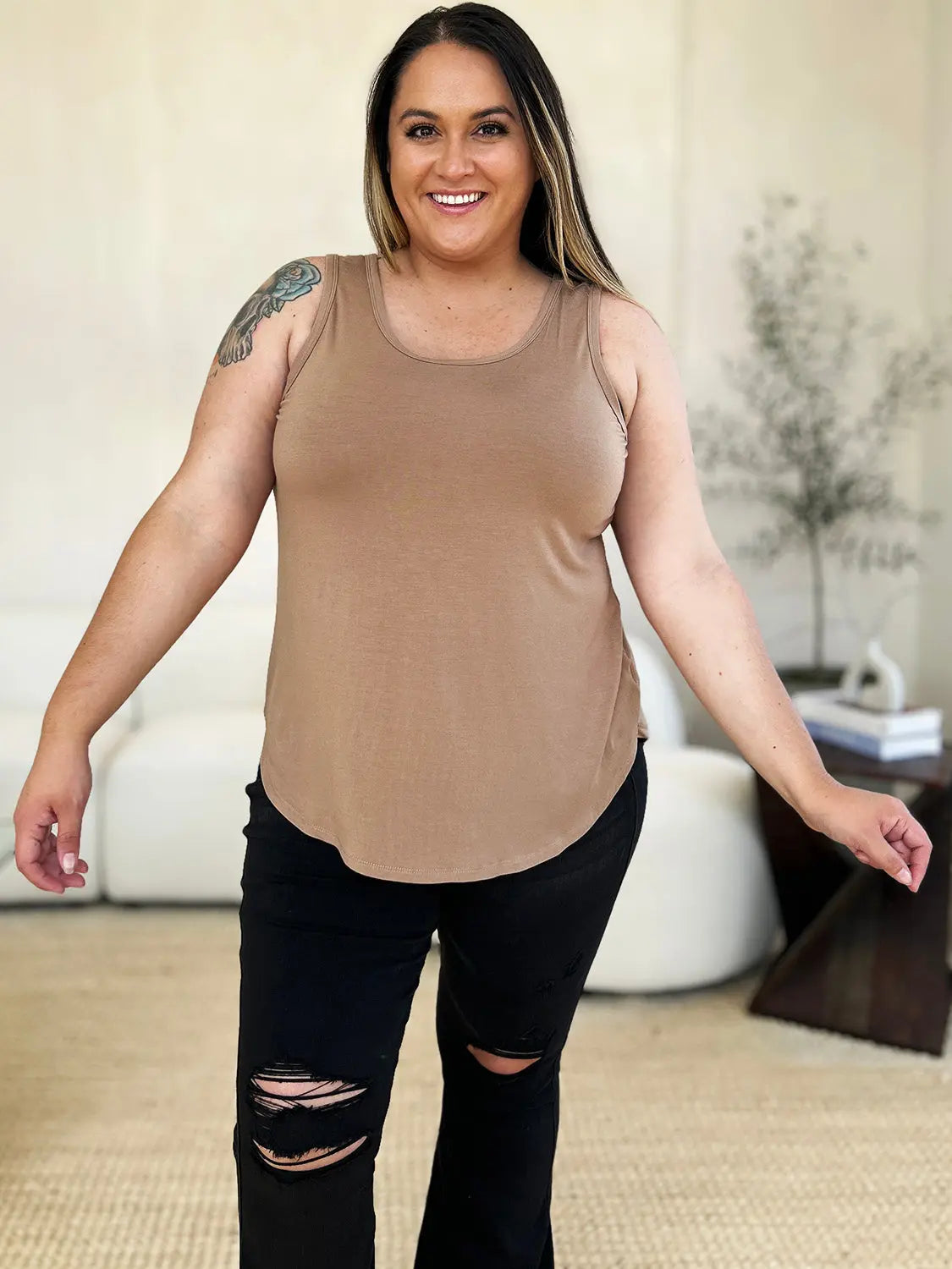 Basic Bae Full Size Round Neck Curved Hem Tank-Very Besty