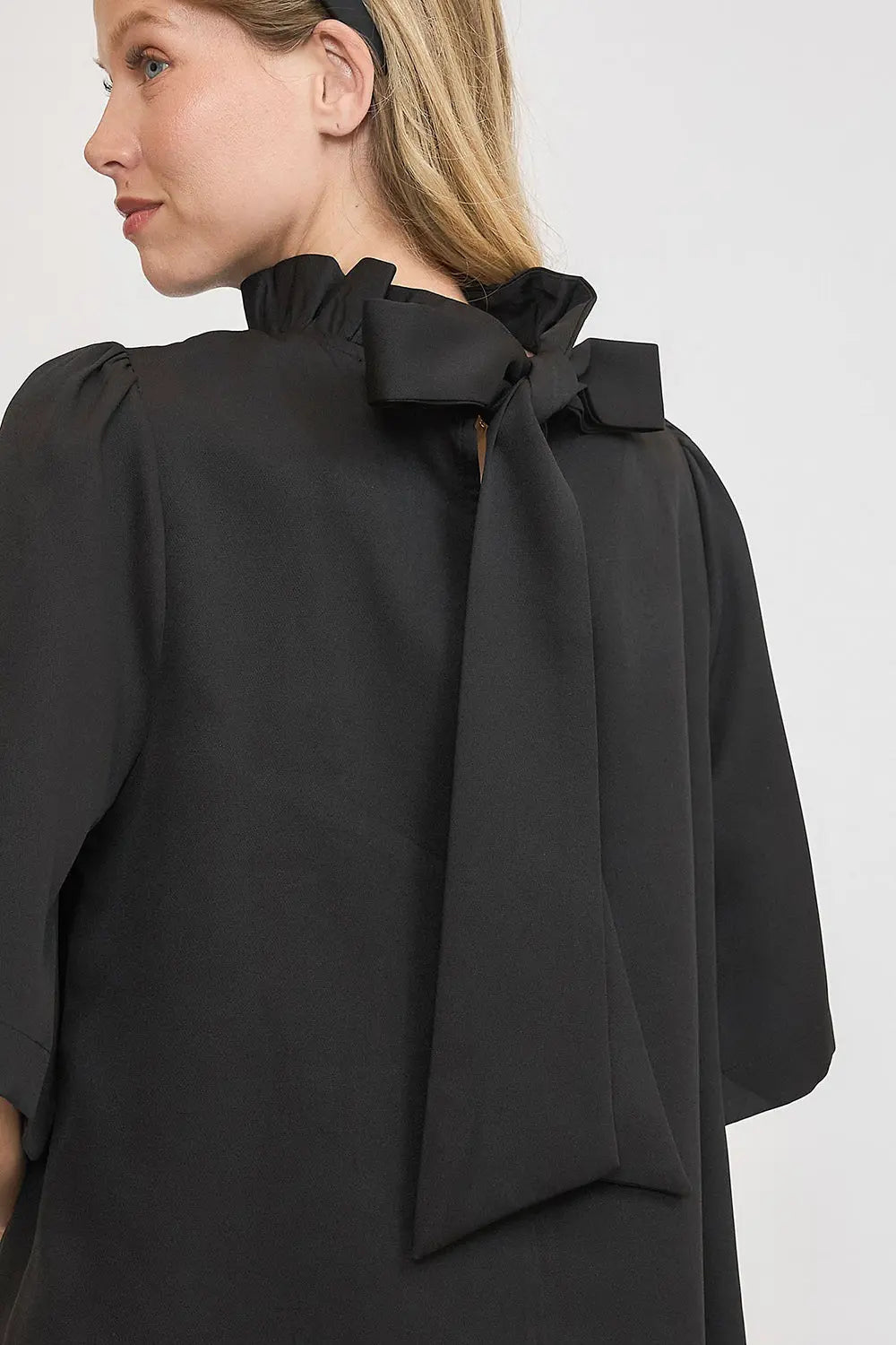 Umgee Bow Tie Back Mock Neck Half Sleeve Blouse-Very Besty