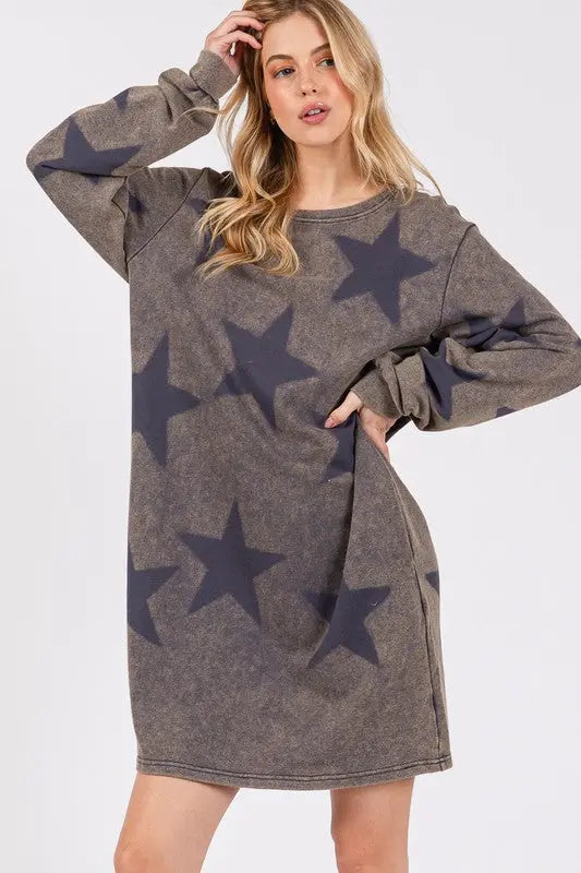 SAGE + FIG Washed Star Print Round Neck Dress-Very Besty