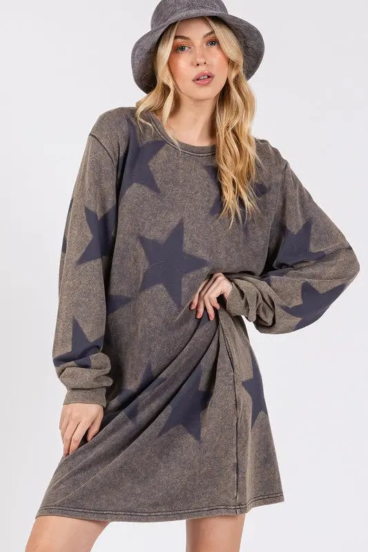 SAGE + FIG Washed Star Print Round Neck Dress-Very Besty