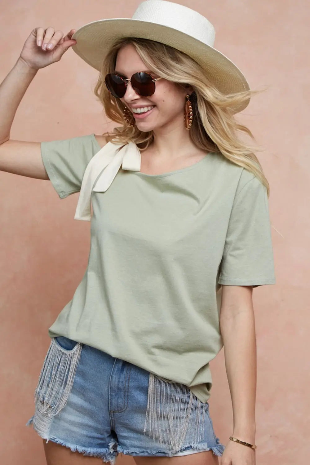 BiBi Tied Ribbon One Shoulder Short Sleeve T-Shirt-Very Besty