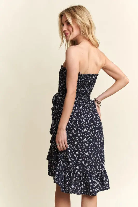 ADORA Smocked Floral Tube Dress with Pockets-Very Besty