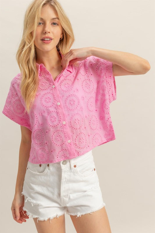 Lightweight Eyelet Button Down Short Sleeve Shirt