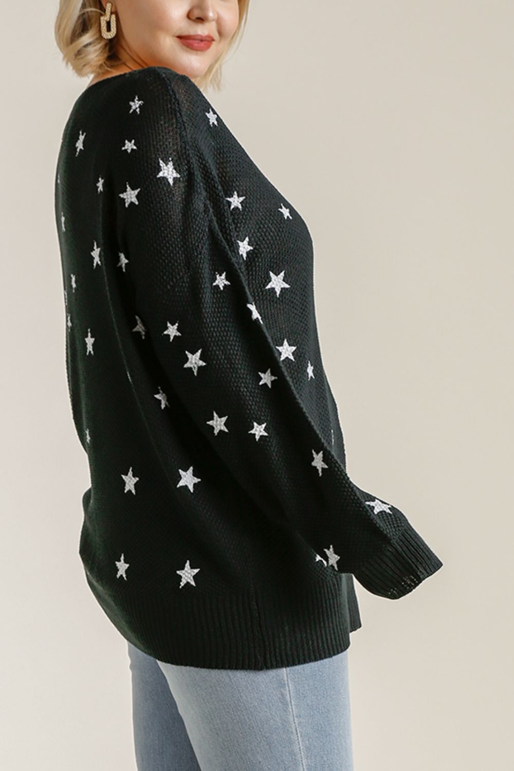 Umgee Full Size Star V-Neck Long Sleeve Sweater Plus Size-Very Besty