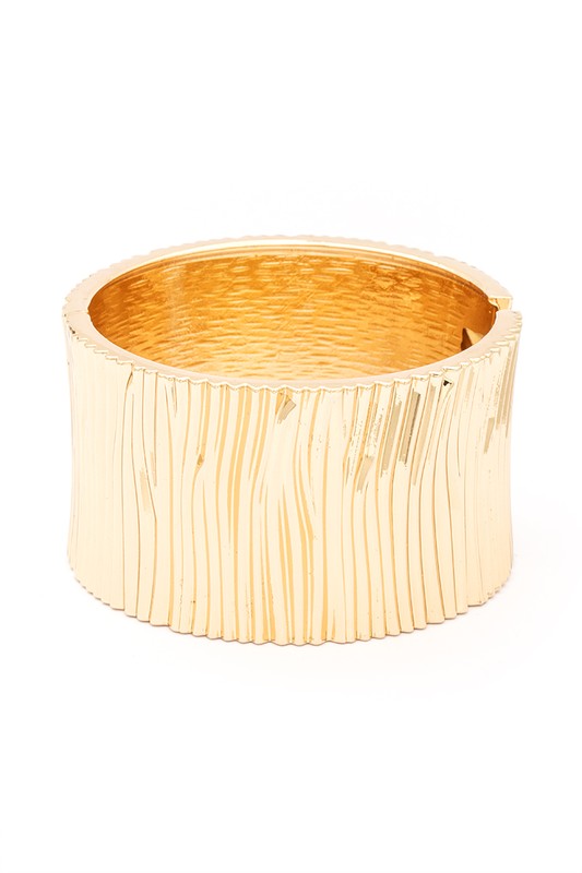 Oversize Texture Statement Bangle-Very Besty